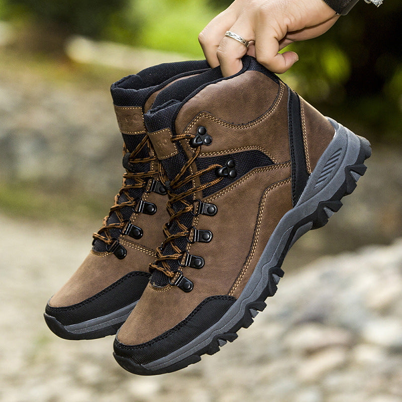 Mountain and hiking boots - EasyGo
