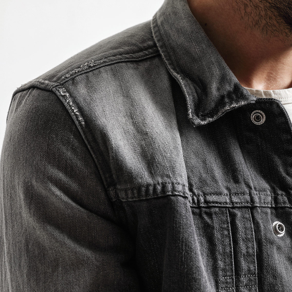 Denim men's jacket with hood - Østergård
