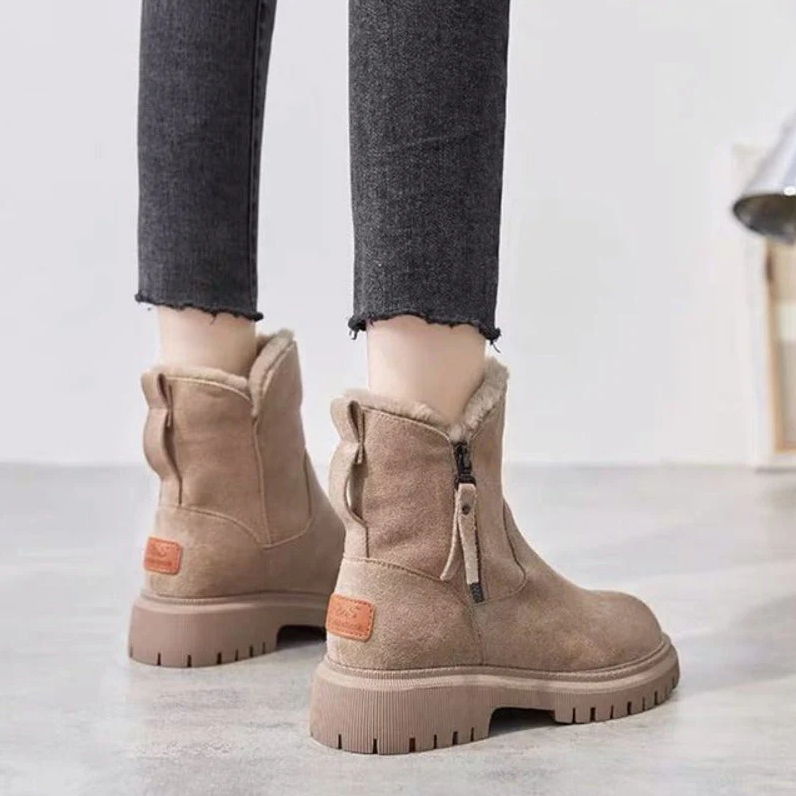 Women's Winter Boots with Zipper and Lining - Roxie