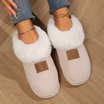 Schattige beige gevoerde pantoffels met antislipzool - Mirthe